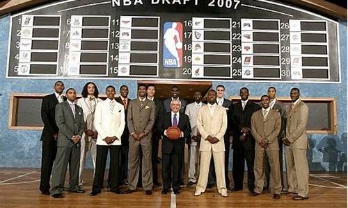 2007年nba总决赛第四场_2007nba总决赛国语回放