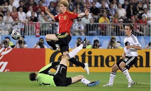 08欧洲杯半决赛西班牙俄罗斯,08年欧洲杯半决赛
